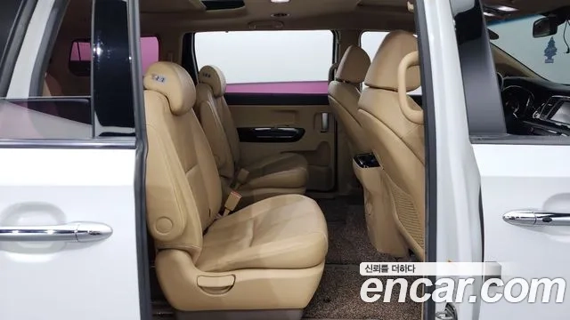 Kia All New Carnival 2018 Белый из Кореи, фото 3