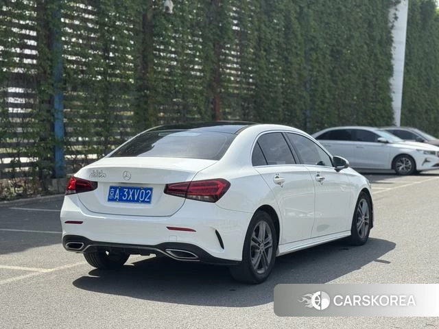 Mercedes-Benz Class A 2022 Белый из Китая, фото 3