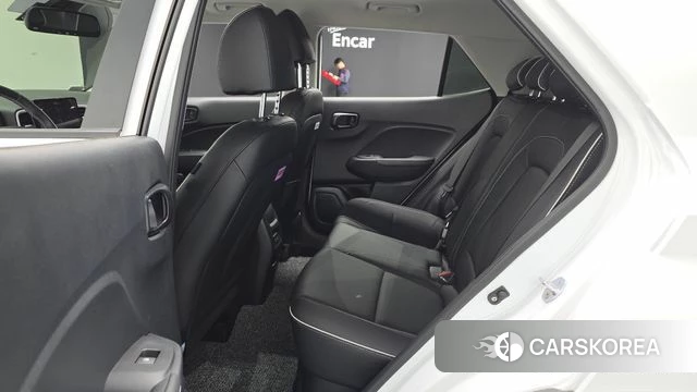 Hyundai Venue 2025 Белый из Кореи, фото 3