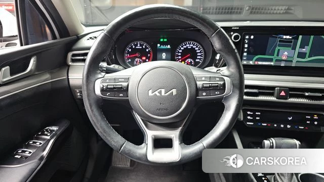 Kia K5 3rd generation 2023 Белый из Кореи, фото 3