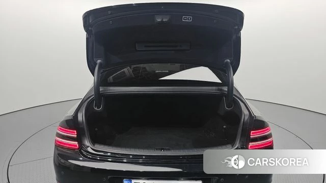 Genesis G80 (RG3) 2022 Черный из Кореи, фото 3