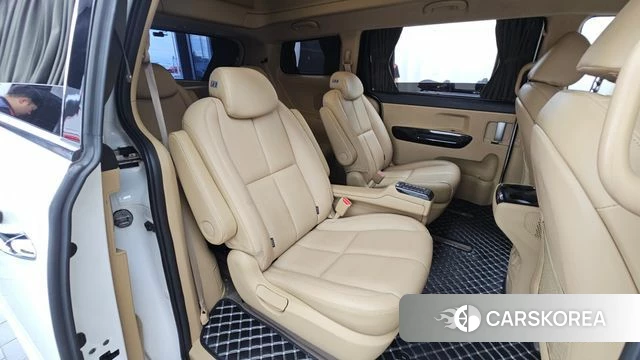 Kia The New Carnival 2018 Белый из Кореи, фото 3