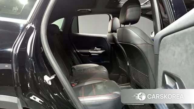 Mercedes-Benz GLA - Class H247 2020 Черный из Кореи, фото 3