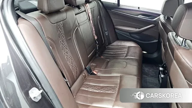 BMW 5 Series (G30) 2020 Серый из Кореи, фото 3