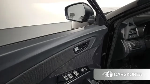 Ssangyong Tivoli Armor 2018 Черный из Кореи, фото 3