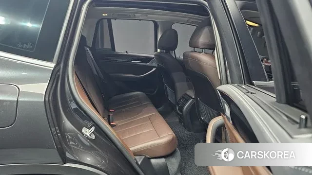 BMW X3 (G01) 2022 Серый из Кореи, фото 3