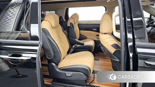 Kia Carnival 4th generation 2022 Черный из Кореи, фото 3
