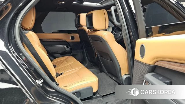 Land Rover Discovery 5 2019 Черный из Кореи, фото 3