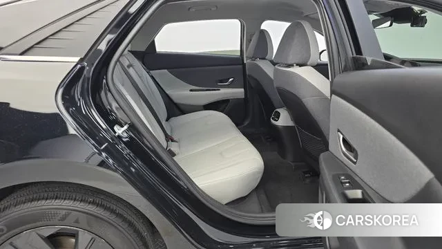 Hyundai Avante (CN7) 2022 Черный из Кореи, фото 3