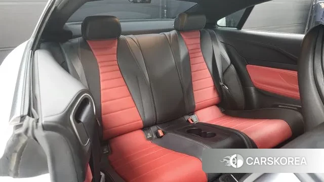 Mercedes-Benz E-Class W213 2018 Белый из Кореи, фото 3