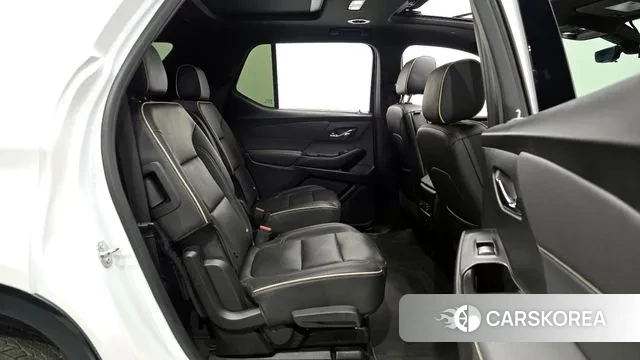 Chevrolet (GM Daewoo) Traverse 2023 Белый из Кореи, фото 3