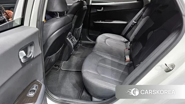 Kia The New K5 2nd generation 2018 Белый из Кореи, фото 3