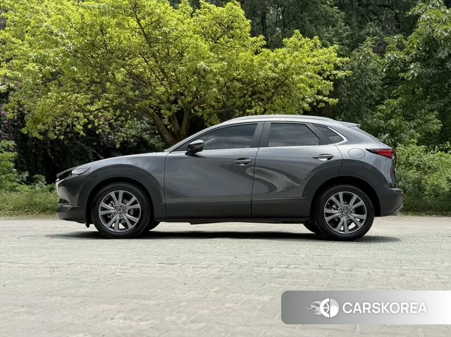 Mazda CX-30 2021 Темно-серый из Китая, фото 3