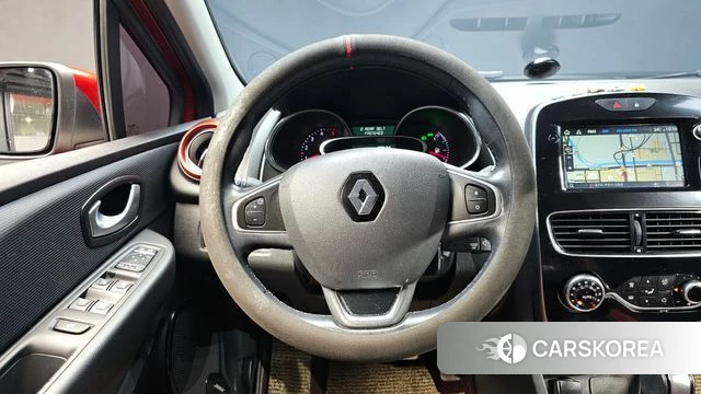 Renault Korea (Samsung) Clio 2018 Красный из Кореи, фото 3
