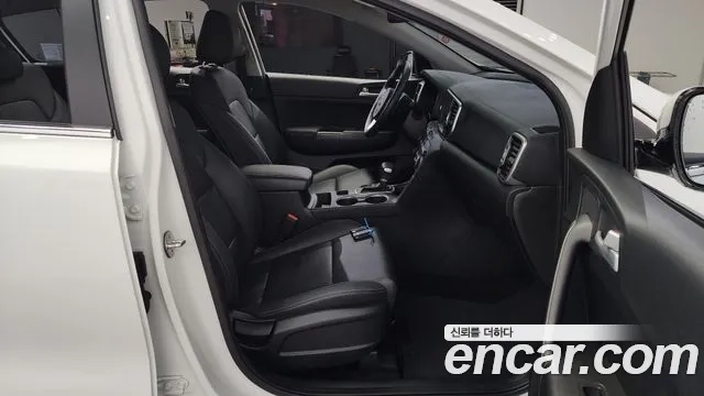 Kia Sportage 4th Generation 2018 Белый из Кореи, фото 3