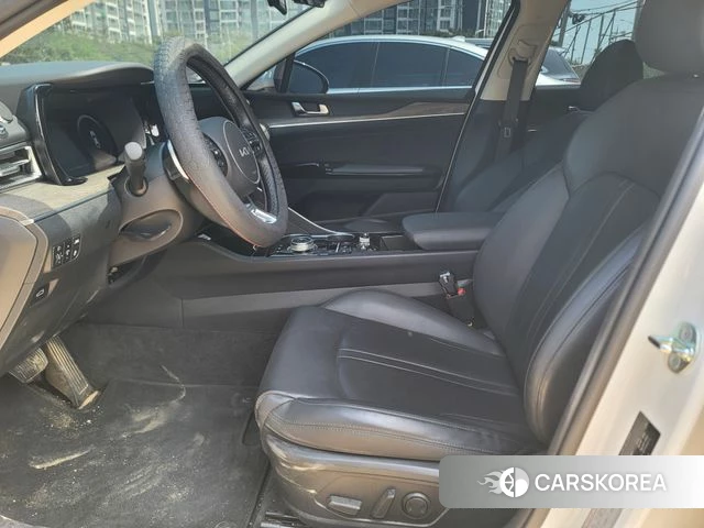 Kia K5 3rd generation 2023 Белый из Кореи, фото 3