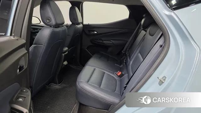 Chevrolet (GM Daewoo) Bolt EUV 2022 Светло-серебряный цвет из Кореи, фото 3