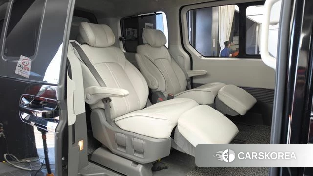 Hyundai Staria 2021 Черный из Кореи, фото 3
