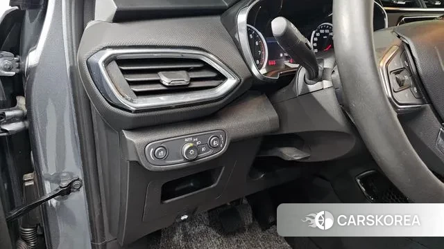 Chevrolet (GM Daewoo) Trailblazer 2021 Серый из Кореи, фото 3