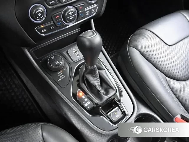 Jeep Cherokee (KL) 2019 Серый из Кореи, фото 3