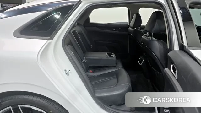 Kia K5 3rd generation 2021 Белый из Кореи, фото 3