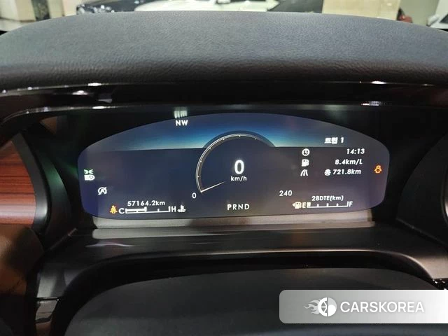 Lincoln Aviator 2nd generation 2023 Белый из Кореи, фото 3