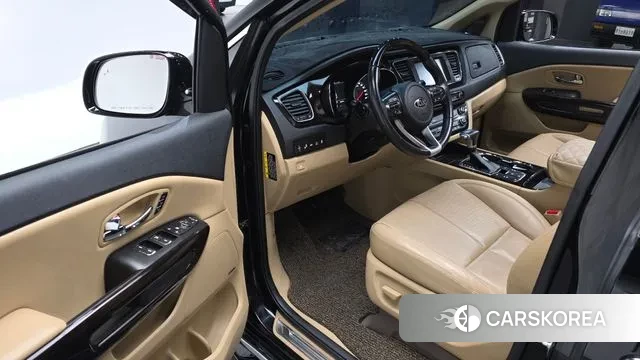 Kia The New Carnival 2019 Черный из Кореи, фото 3