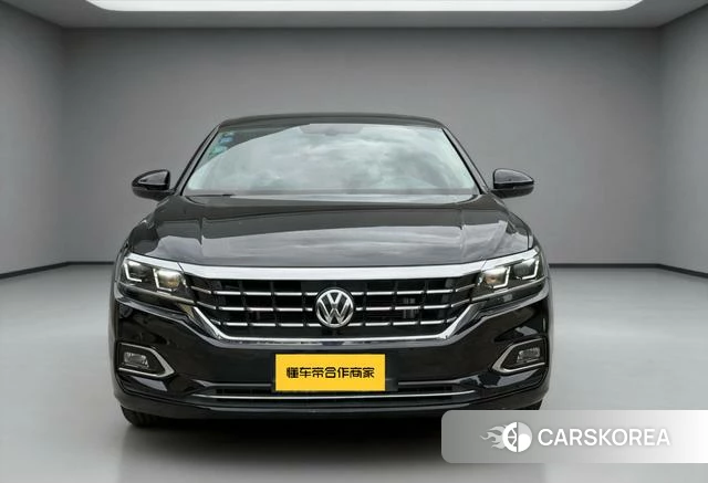 Volkswagen Passat 2019 Черный из Китая, фото 3