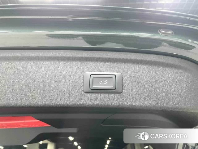 Audi A3 2023 Зеленый из Китая, фото 3