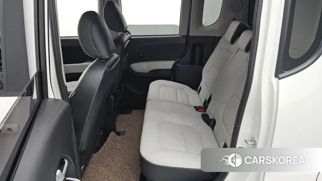 Kia The New Kia Ray 2023 Белый из Кореи, фото 3