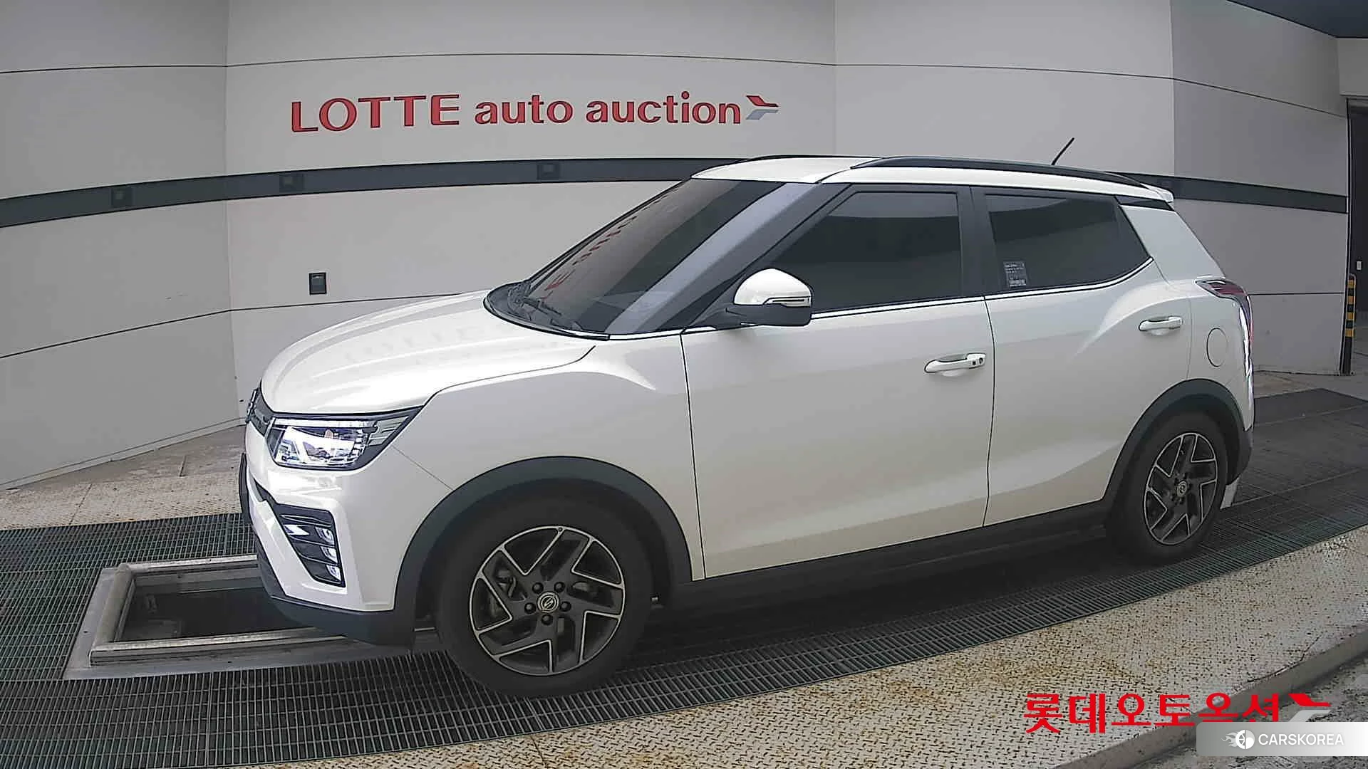 SsangYong Tivoli 2022 Grand White из Кореи, фото 3