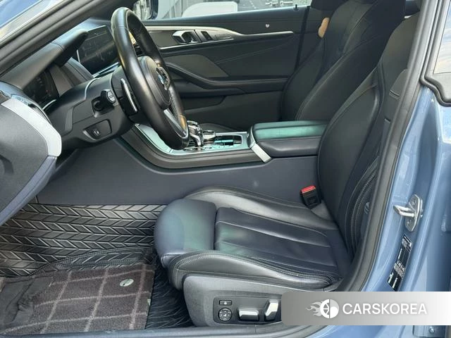 BMW 8 series 2022 Синий из Китая, фото 3