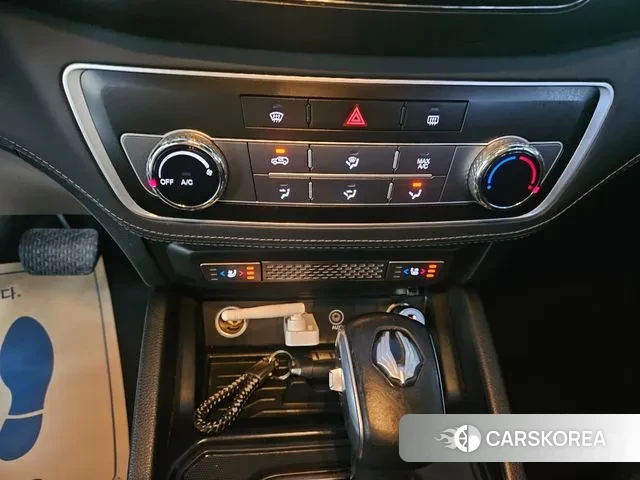 Ssangyong Rexton Sports Cannes 2020 Серебристо-серый из Кореи, фото 3