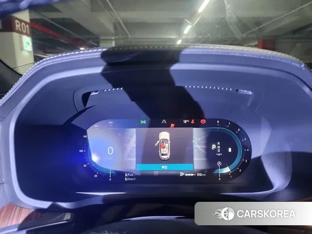 Volvo V60 Cross-Country 2nd Generation 2023 Черный из Кореи, фото 3