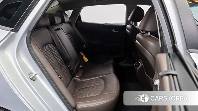 Kia The New K5 2nd generation 2018 Серебряный из Кореи, фото 3