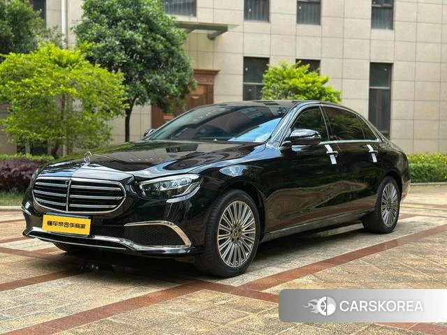 Mercedes-Benz E-class 2023 Черный из Китая, фото 3