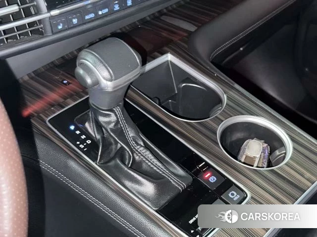 Toyota Saina 2022 Черный из Китая, фото 3