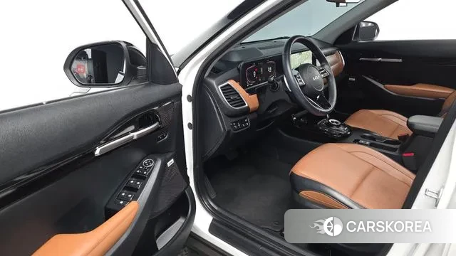 Kia The New Seltos 2023 Белый из Кореи, фото 3