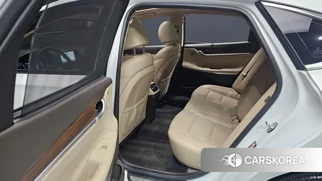 Hyundai Grandeur IG 2018 Белый из Кореи, фото 3