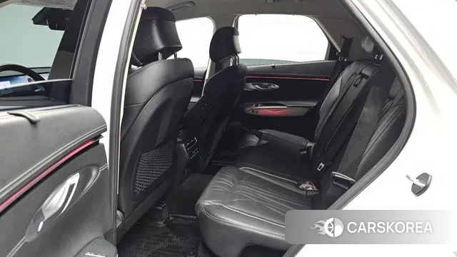 Genesis GV70 2024 Белый из Кореи, фото 3