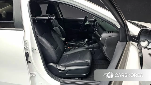 Kia Come New K3 2021 Белый из Кореи, фото 3