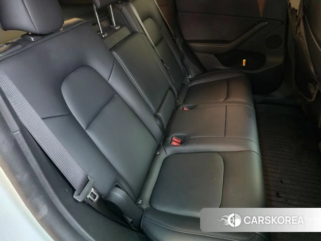 Tesla Model Y 2024 Белый из Кореи, фото 3