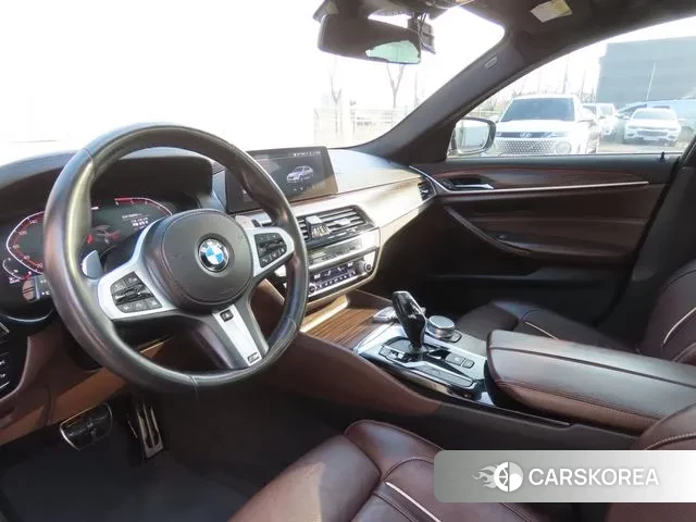 BMW 5 Series (G30) 2020 Серый из Кореи, фото 3