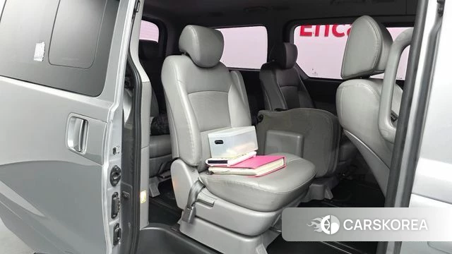 Hyundai The New Grand Starex 2019 Серебряный из Кореи, фото 3