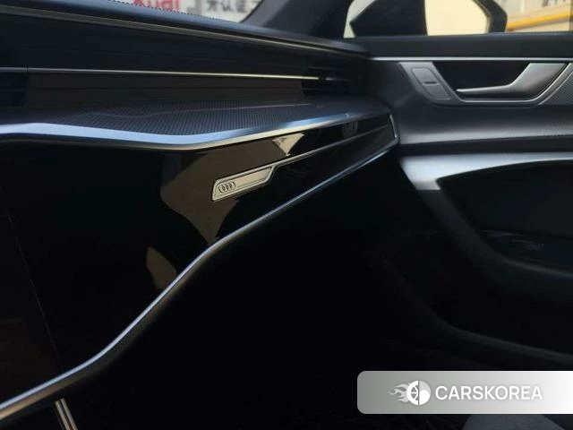 Audi A6L 2025 Черный из Китая, фото 3