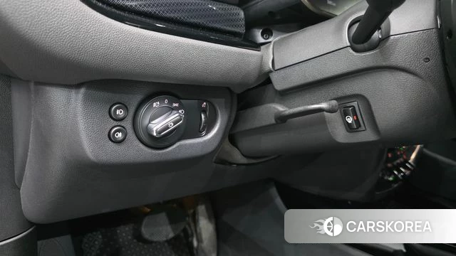 Mini Cooper Clubman 2023 Красный из Кореи, фото 3