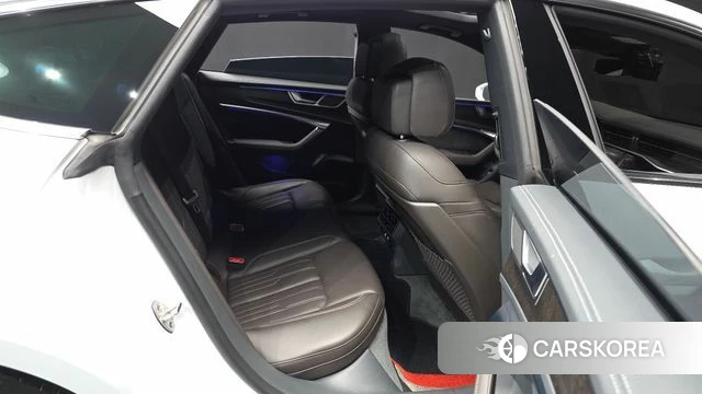 Audi A7 (4K) 2020 Белый из Кореи, фото 3