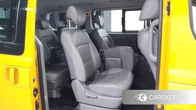 Hyundai The New Grand Starex 2019 Желтый из Кореи, фото 3