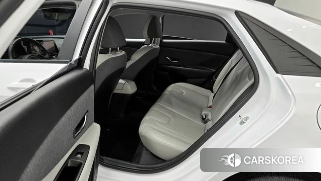 Hyundai Avante (CN7) 2022 Белый из Кореи, фото 3