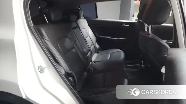 Kia Sportage The Bold 2018 Белый из Кореи, фото 3